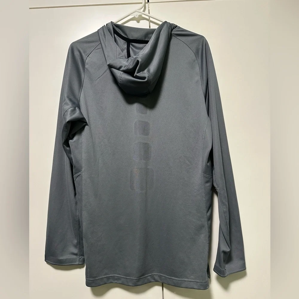 Nike Hoodie Mens M Gray Elite Dri-Fit Pullover Basketball Lightweight 683006-065 - Picture 2 of 8